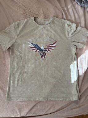Men's Khaki Eagle Graphic Crew Neck T-Shirt